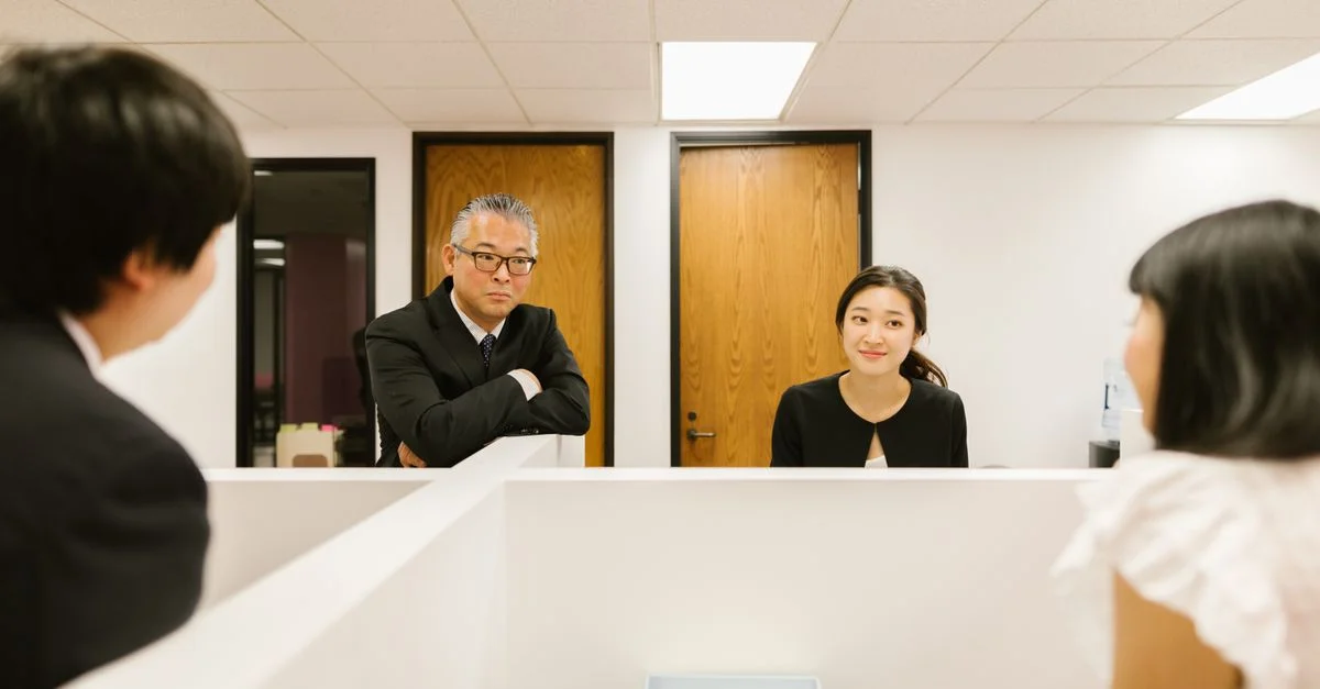 育休中の従業員が離職した場合の企業対応と給付金返納手続き